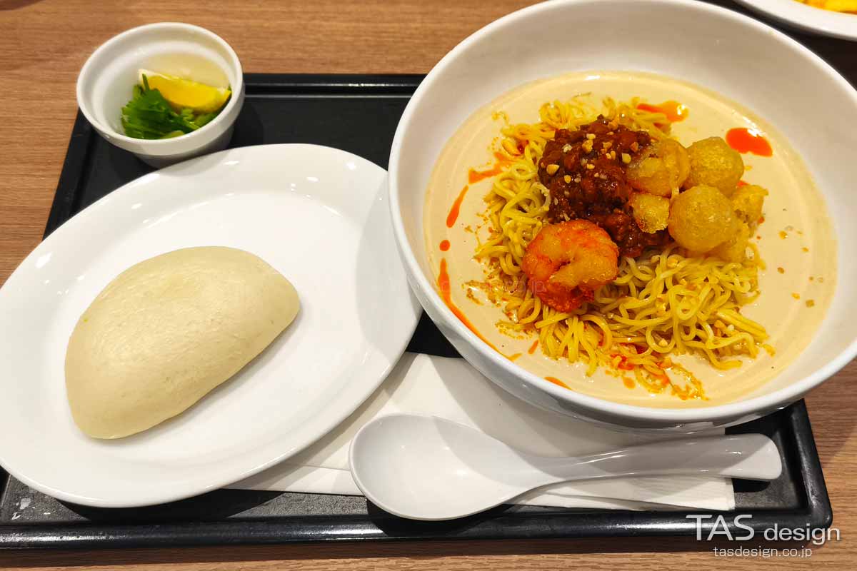 オリエンタル冷やし豆乳担々麺（現在は販売終了）