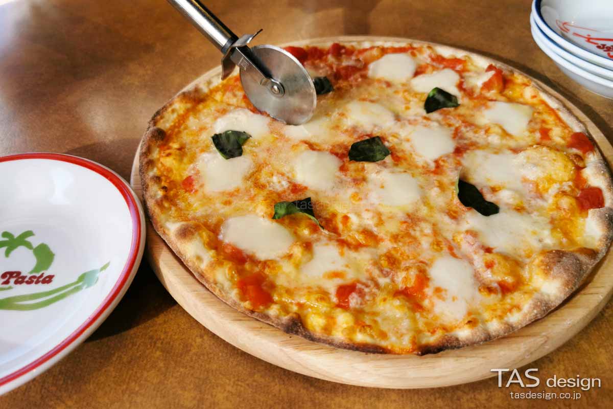 ピッツァ・プレミアムマルゲリータ