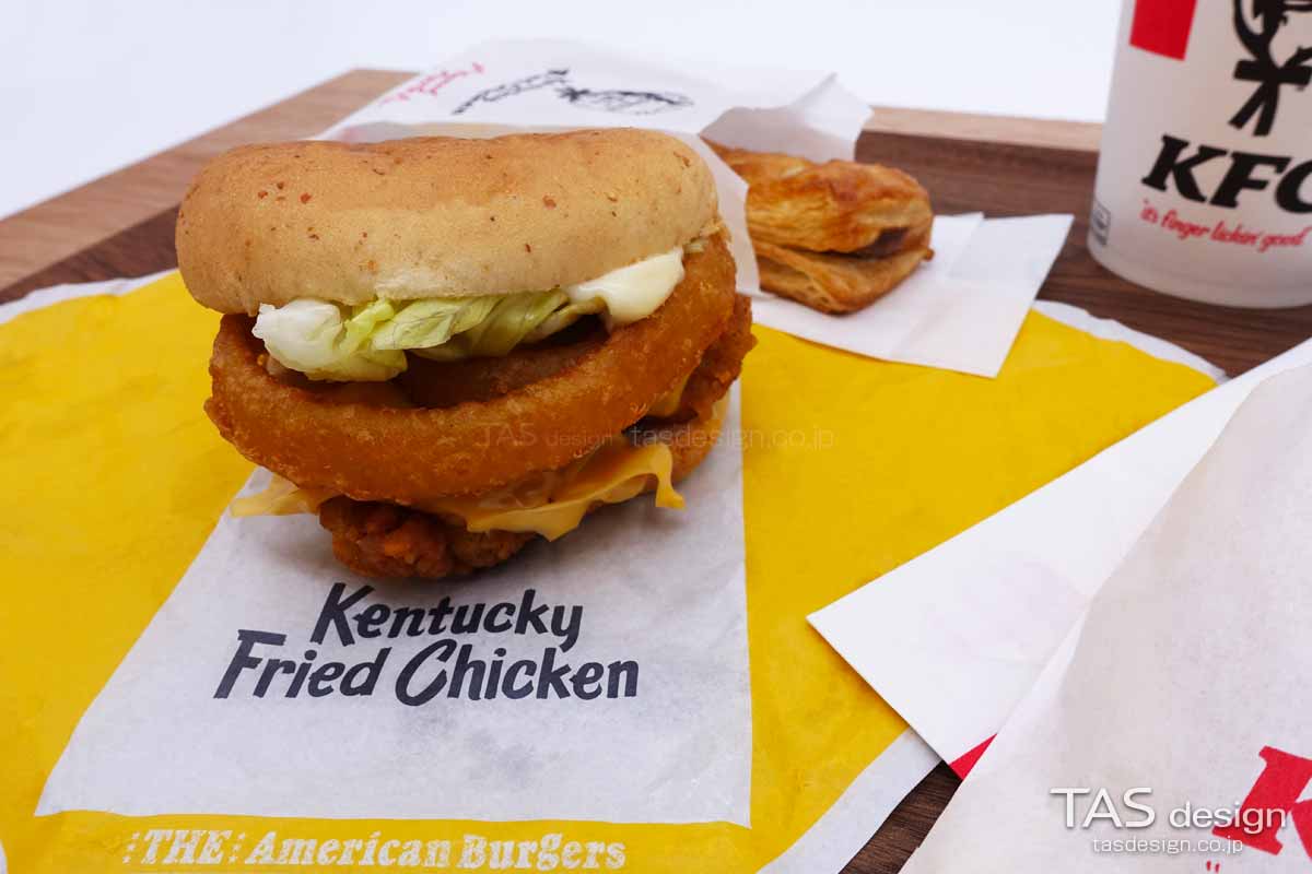 『ガーリックソースのオニオンフィレバーガー』