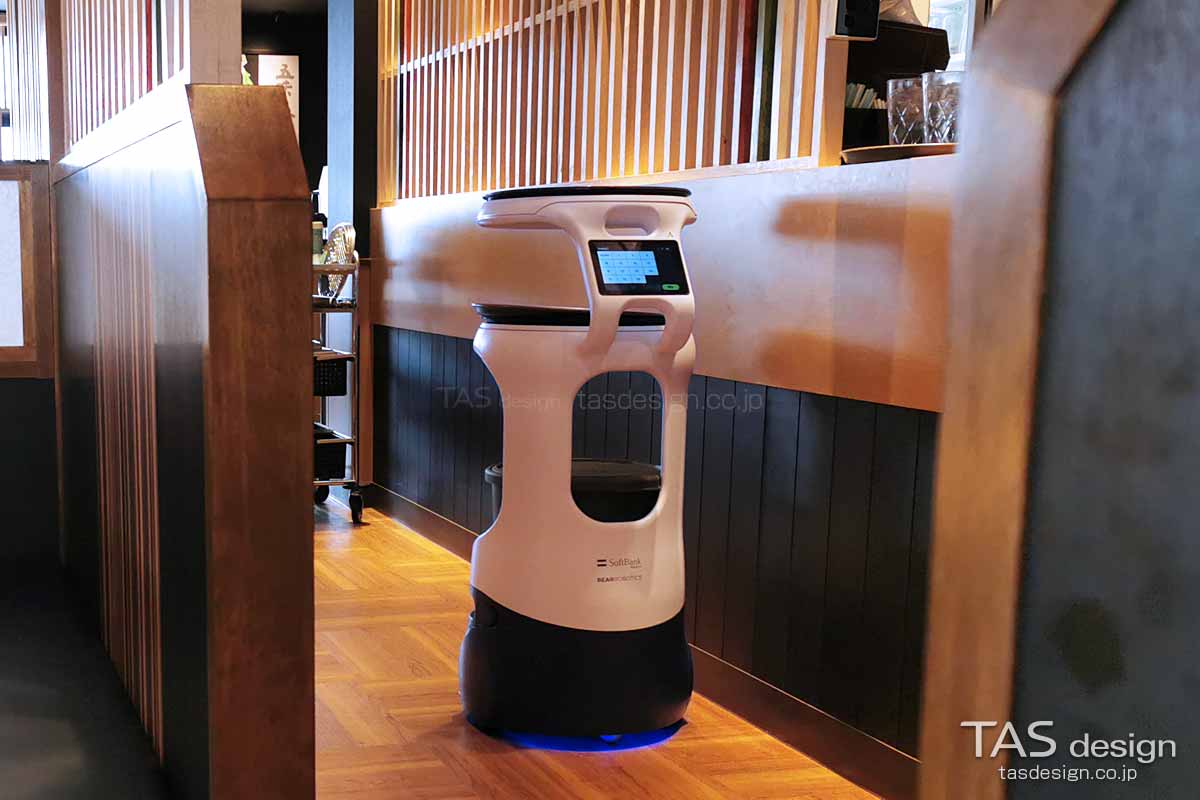 配膳ロボット「みーと」