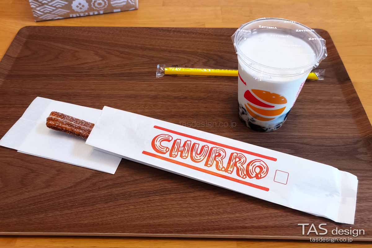 チュロ、コーヒーゼリーシェーキ